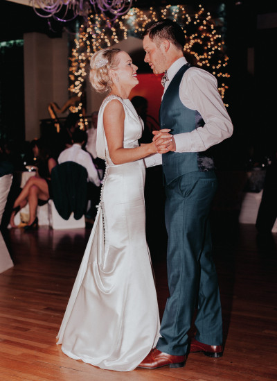 Cabra Castle Wedding Photographer Dougie Farrelly Silverscreen Film & Photography